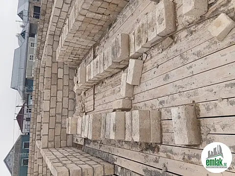 Satılır 4 otaqlı həyət evi 132 m²