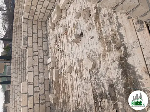 Satılır 4 otaqlı həyət evi 132 m²