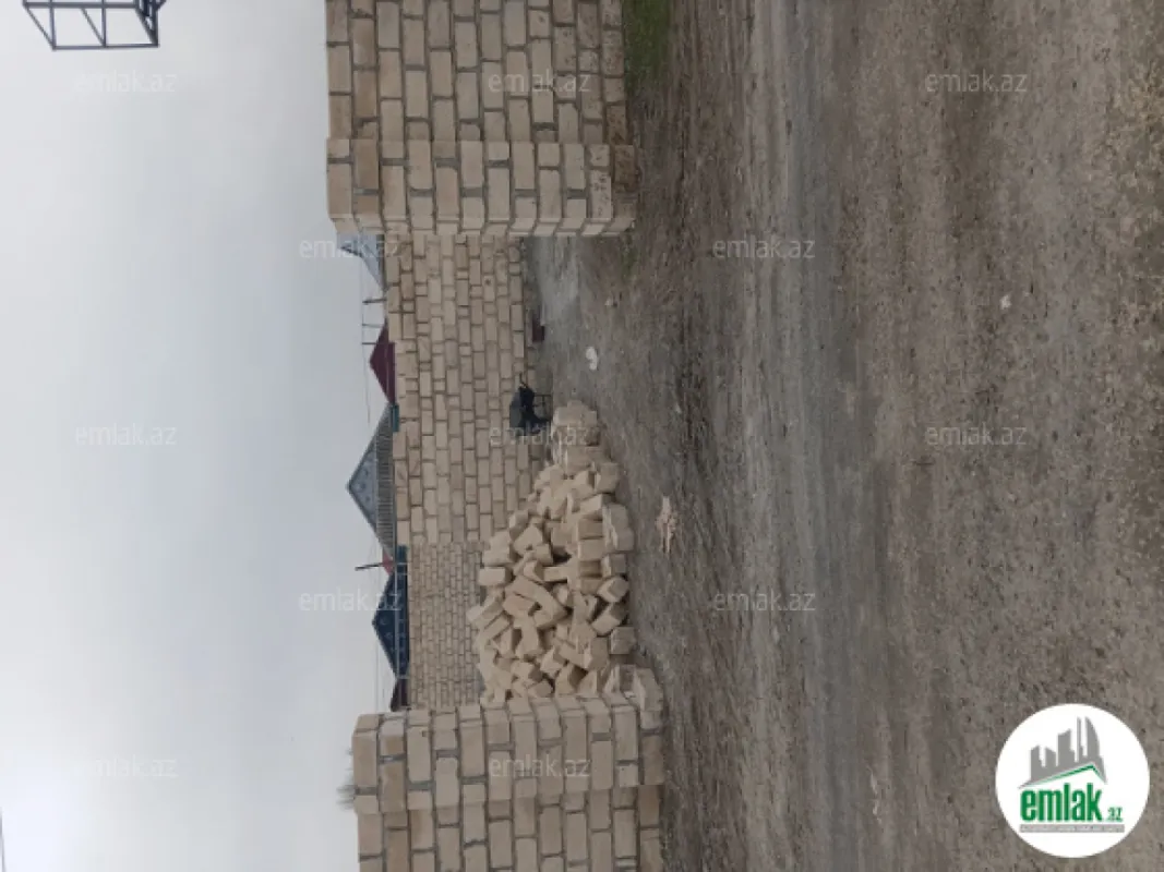 Satılır 4 otaqlı həyət evi 132 m²