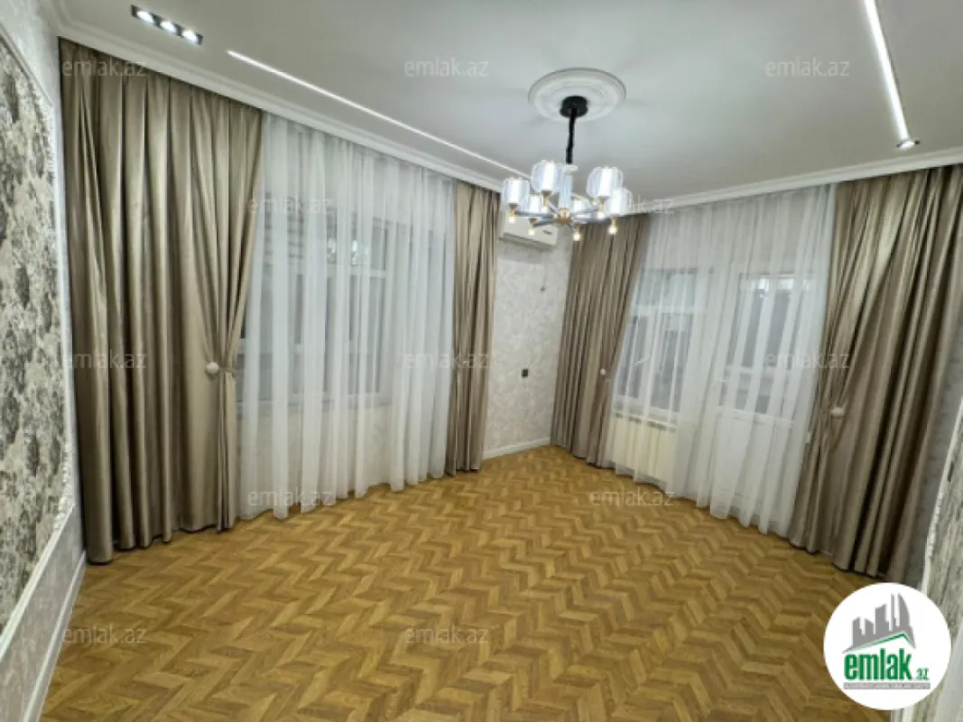 Satılır 3 otaqlı köhnə tikili 70 m²