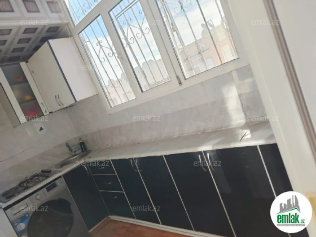 Satılır 2 otaqlı yeni tikili 50 m²