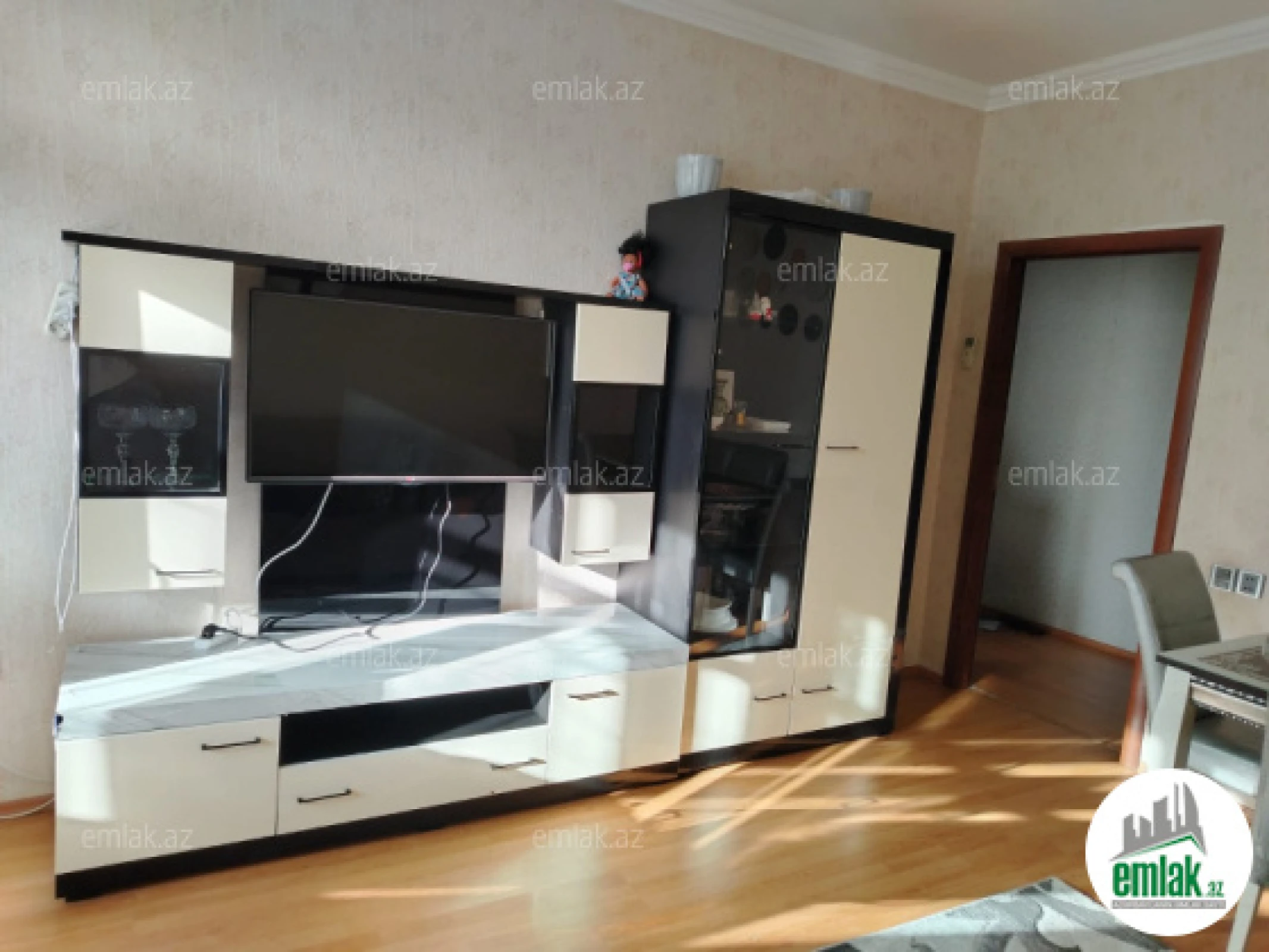 Satılır 2 otaqlı yeni tikili 50 m²