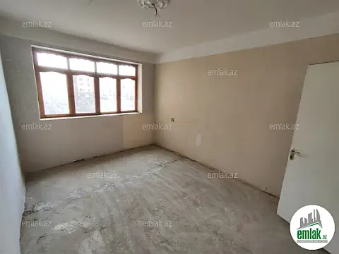 Satılır 4 otaqlı köhnə tikili 81 m² — Bakı, Qaradağ 4 otaq 81.00 m²