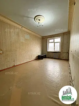 Satılır 4 otaqlı köhnə tikili 100 m² — Bakı, Bülbülə 4 otaq 100.00 m²