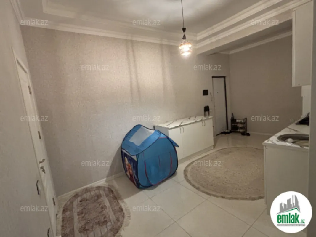 Satılır 2 otaqlı yeni tikili 74 m²