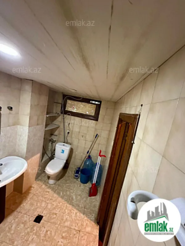 Satılır 3 otaqlı köhnə tikili 85 m²