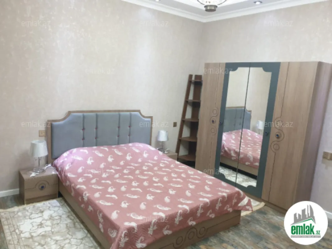 Satılır 6 otaqlı həyət evi 260 m²