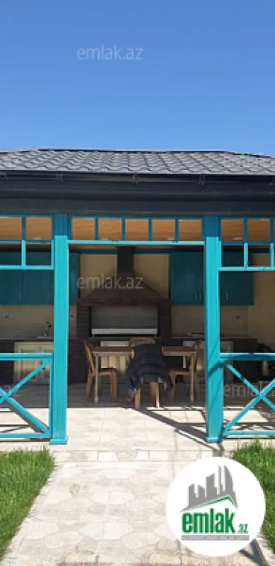 Satılır 6 otaqlı həyət evi 260 m²