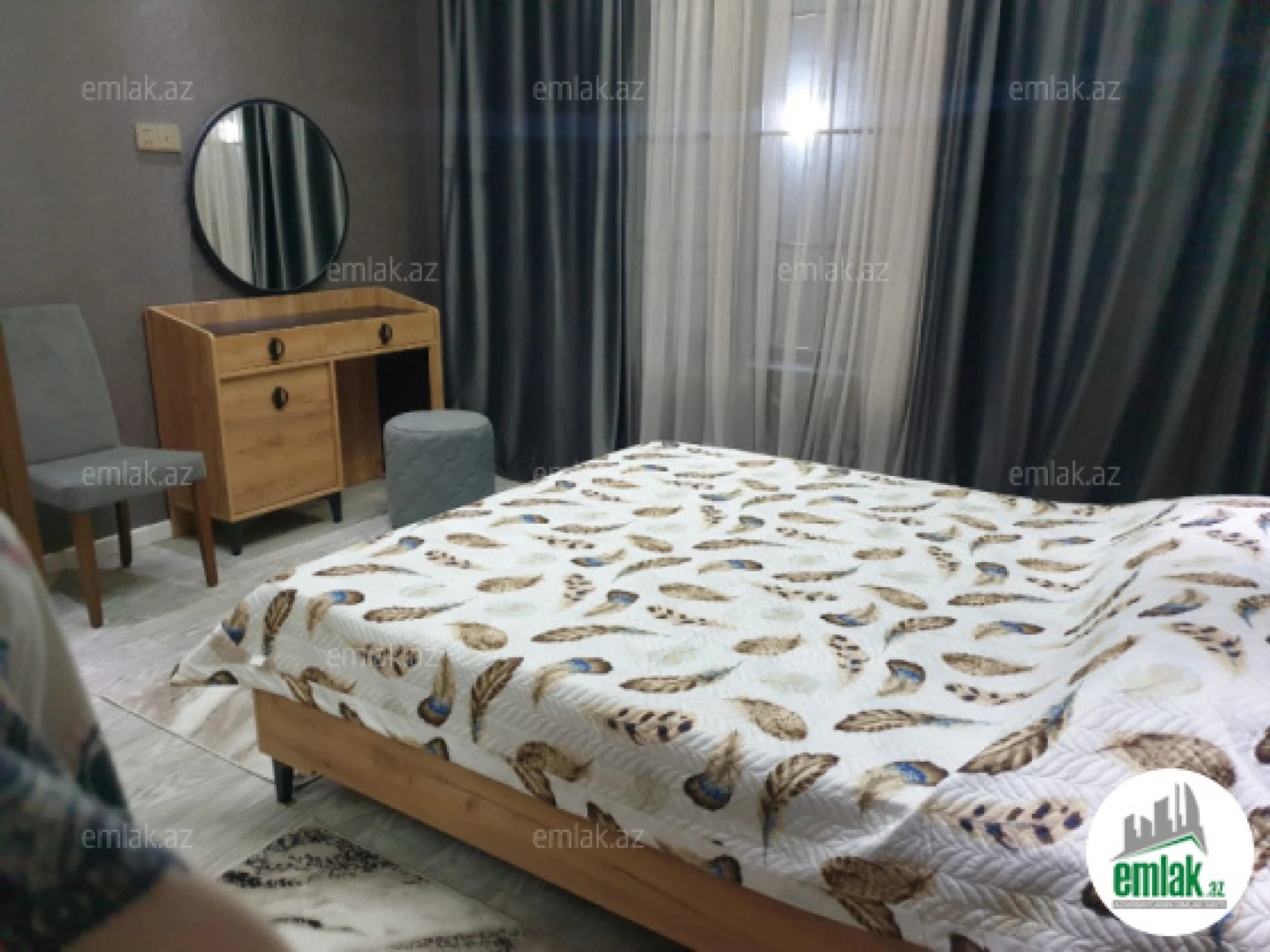Satılır 6 otaqlı həyət evi 260 m²