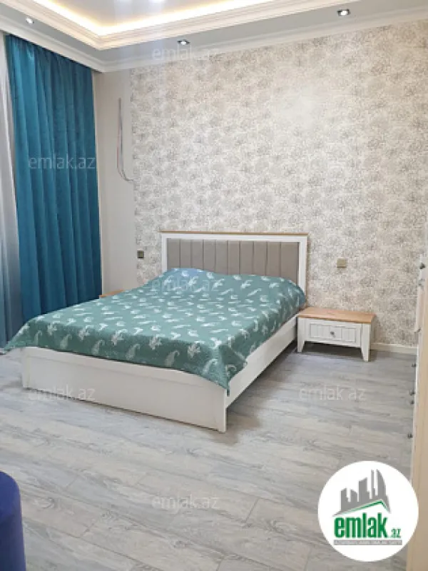 Satılır 6 otaqlı həyət evi 260 m²