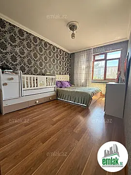 Satılır 3 otaqlı köhnə tikili 75 m² — Bakı, Nizami 3 otaq 75.00 m²
