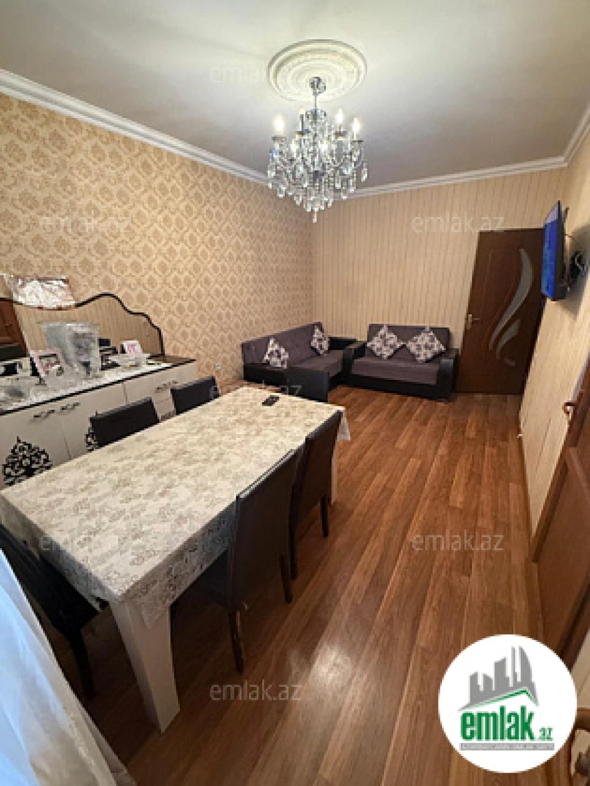 Satılır 3 otaqlı köhnə tikili 75 m²