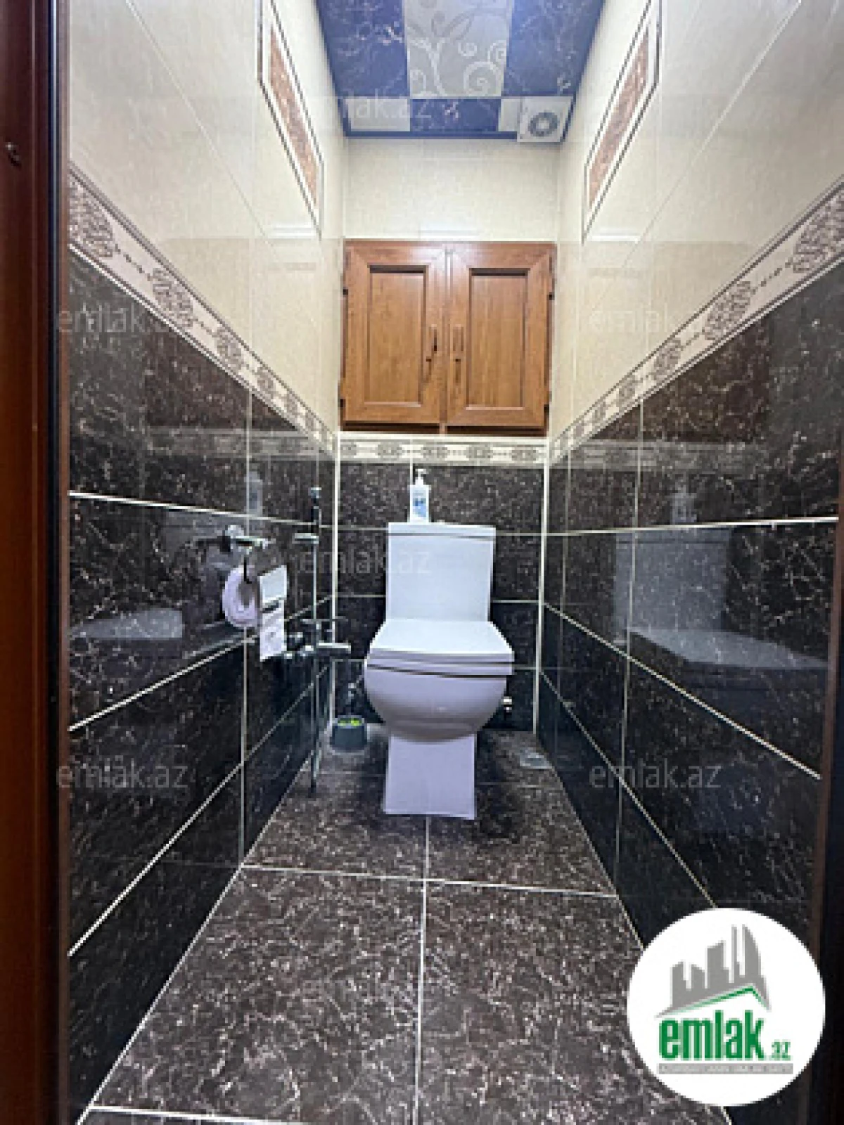 Satılır 3 otaqlı köhnə tikili 75 m²