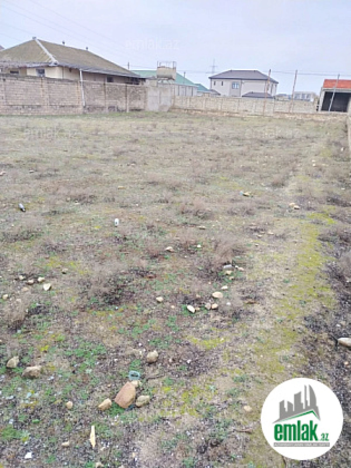 Satılır torpaq sahəsi 12 m²