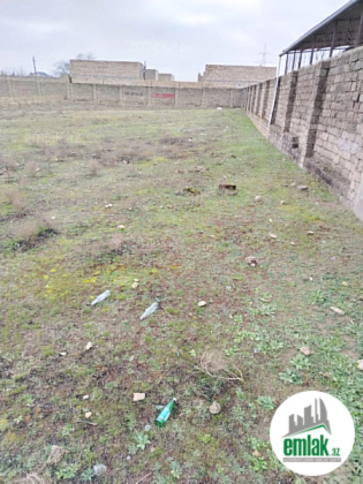 Satılır torpaq sahəsi 12 m²