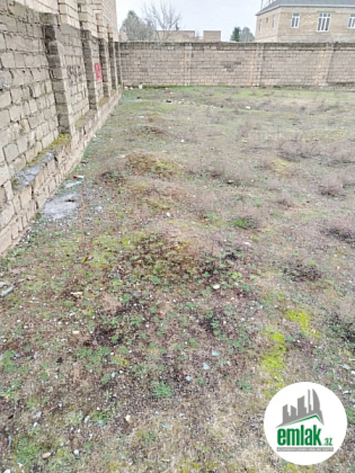 Satılır torpaq sahəsi 12 m²