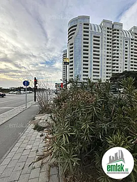 Satılır 4 otaqlı yeni tikili 200 m² — Bakı, Həzi Aslanov qəs. 4 otaq 200.00 m²