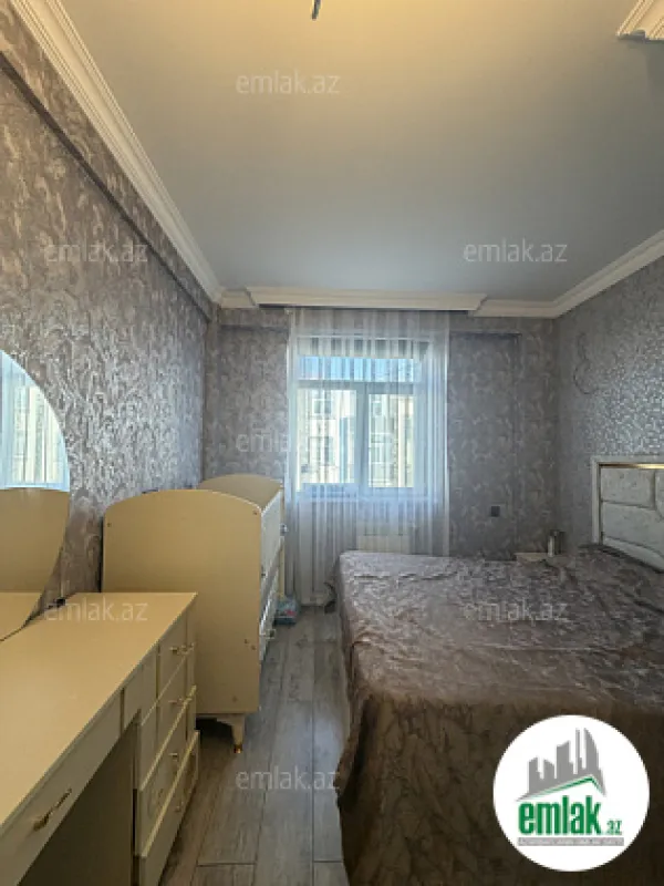 Satılır 4 otaqlı yeni tikili 110 m²