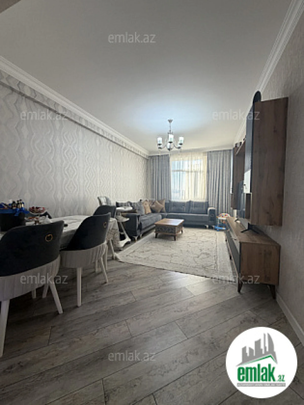 Satılır 4 otaqlı yeni tikili 110 m²