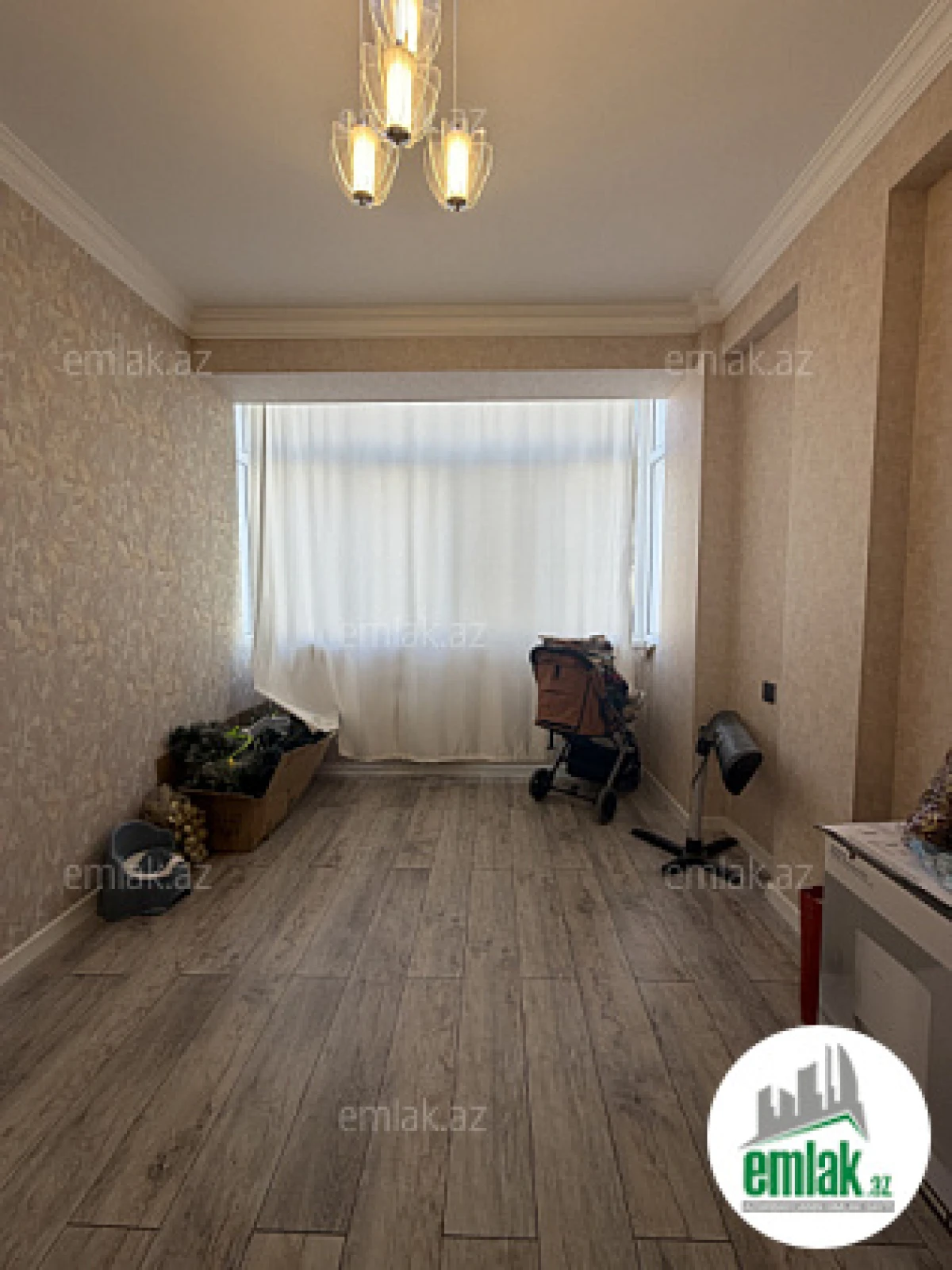 Satılır 4 otaqlı yeni tikili 110 m²