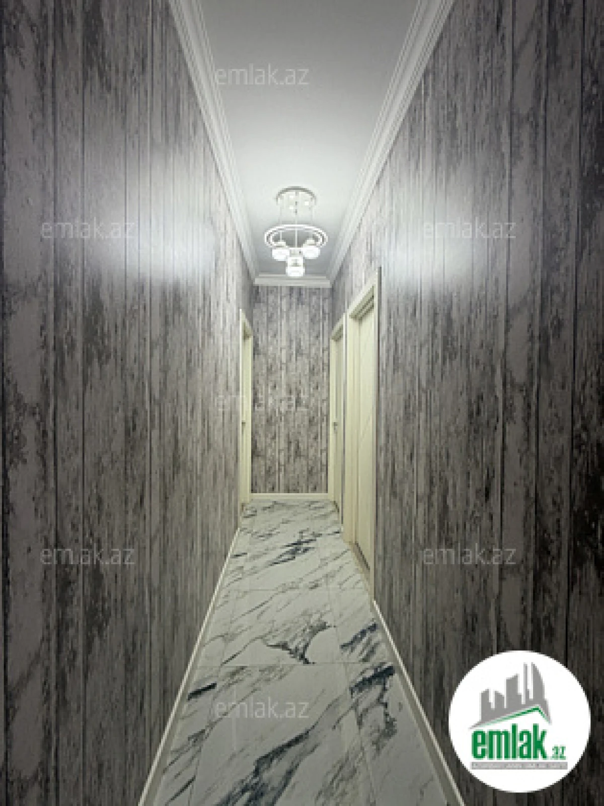 Satılır 4 otaqlı yeni tikili 110 m²