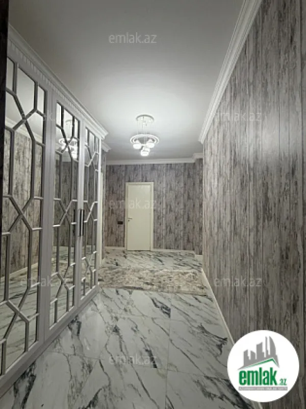 Satılır 4 otaqlı yeni tikili 110 m²