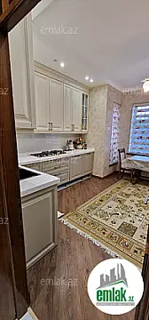 Satılır 7 otaqlı həyət evi 330 m²