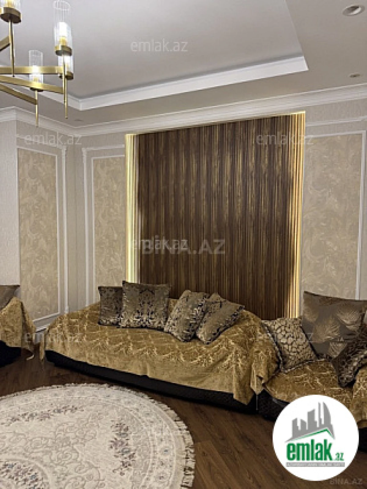 Satılır 7 otaqlı həyət evi 330 m²