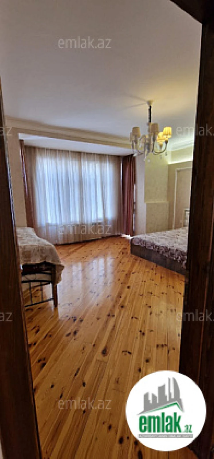 Satılır 7 otaqlı həyət evi 330 m²
