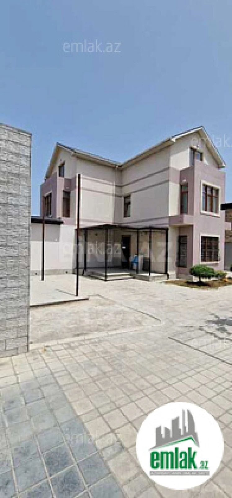 Satılır 7 otaqlı həyət evi 330 m²
