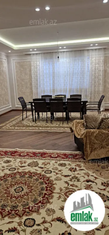 Satılır 7 otaqlı həyət evi 330 m²