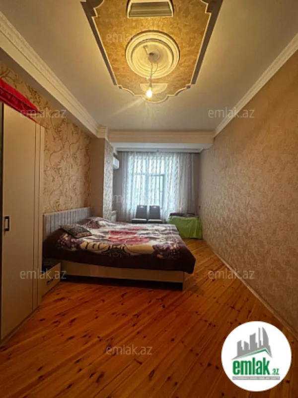 Satılır 2 otaqlı yeni tikili 60 m²