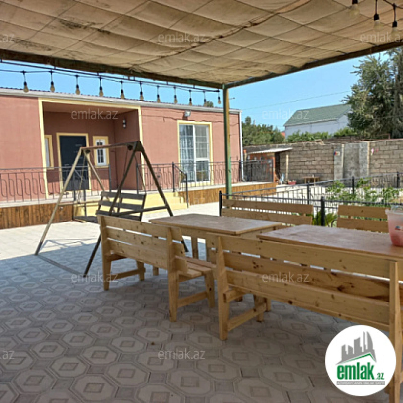 Satılır 3 otaqlı həyət evi 140 m²