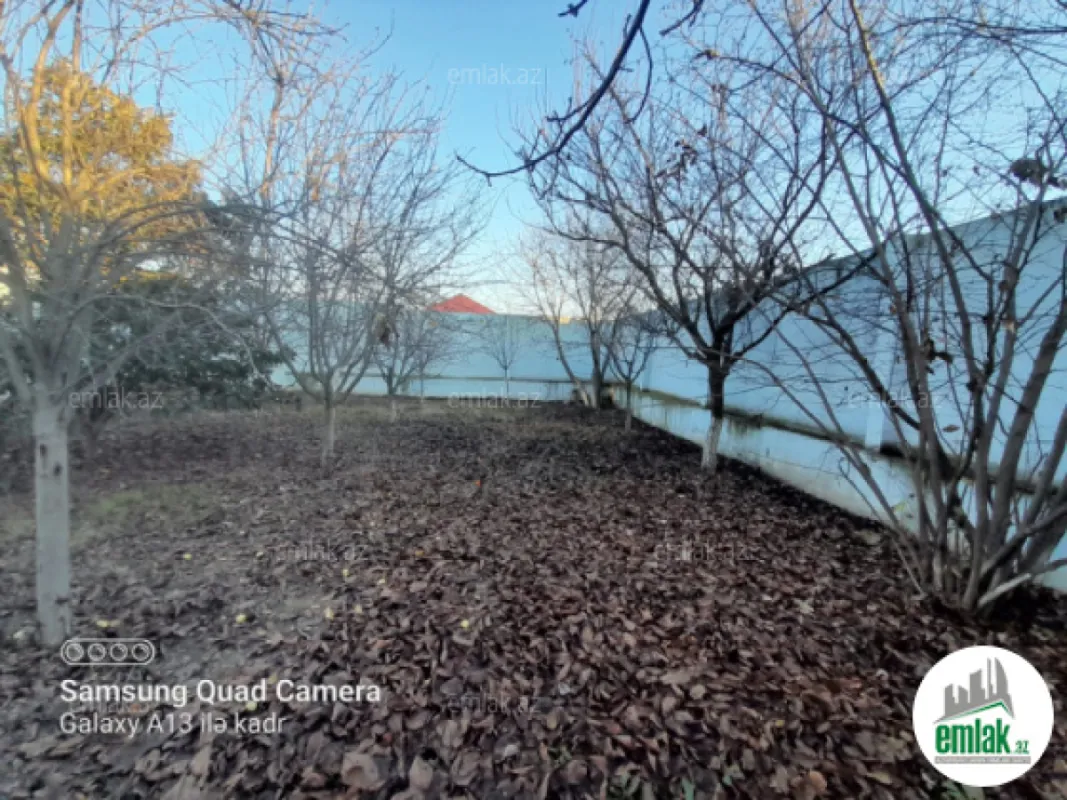 Satılır 4 otaqlı həyət evi 100 m²