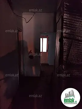 Satılır 2 otaqlı köhnə tikili 91.4 m²
