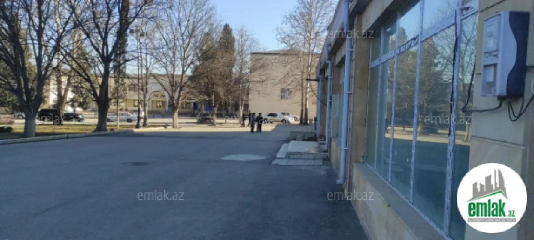 Satılır 2 otaqlı köhnə tikili 91.4 m²