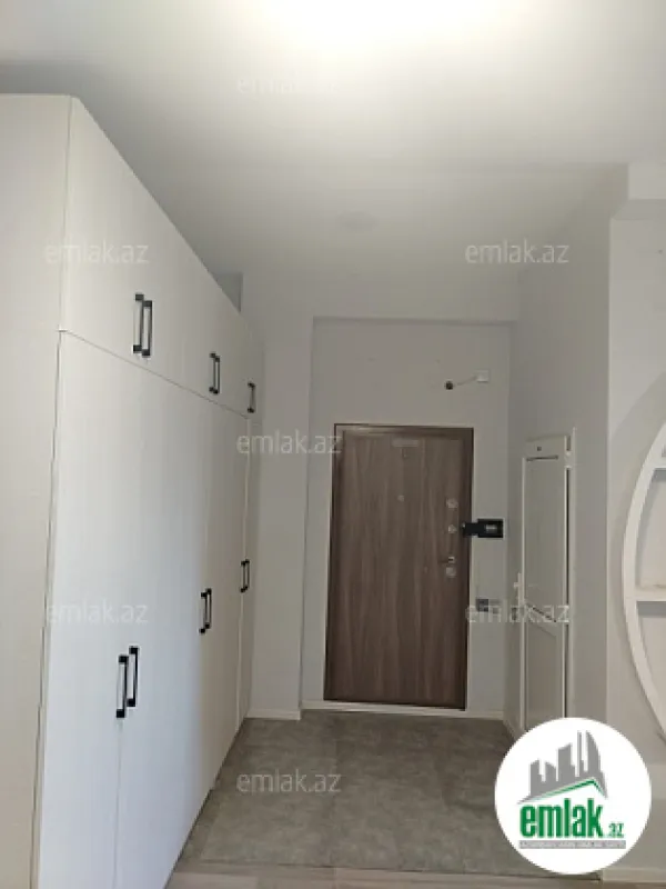 Satılır 2 otaqlı yeni tikili 70 m²
