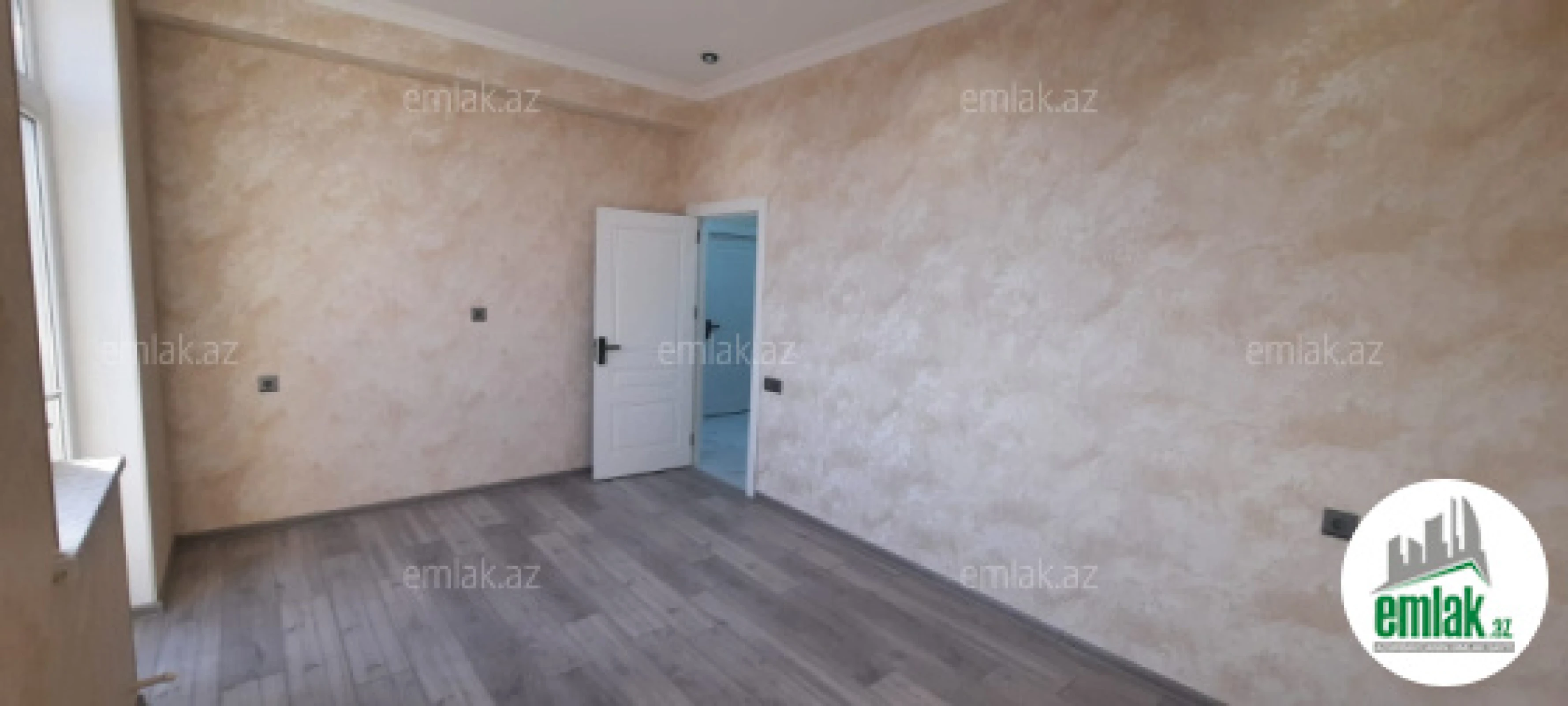 Satılır 3 otaqlı yeni tikili 72 m²