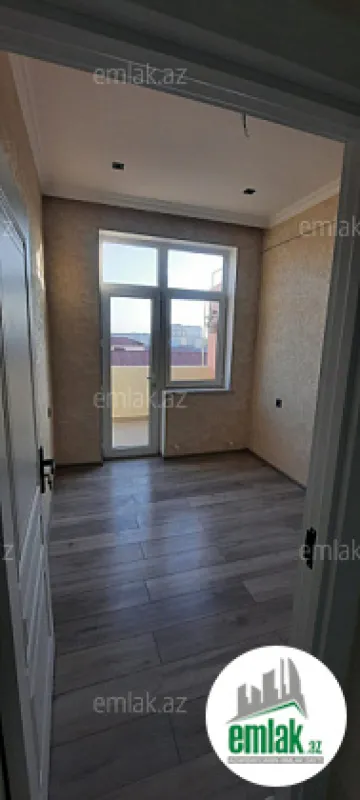 Satılır 3 otaqlı yeni tikili 72 m²
