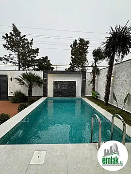 Satılır 4 otaqlı mənzil 120 m²