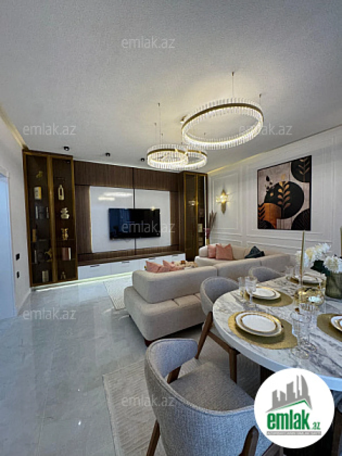 Satılır 4 otaqlı mənzil 120 m²