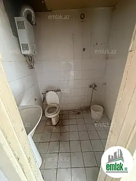 Satılır 1 otaqlı köhnə tikili 40 m²