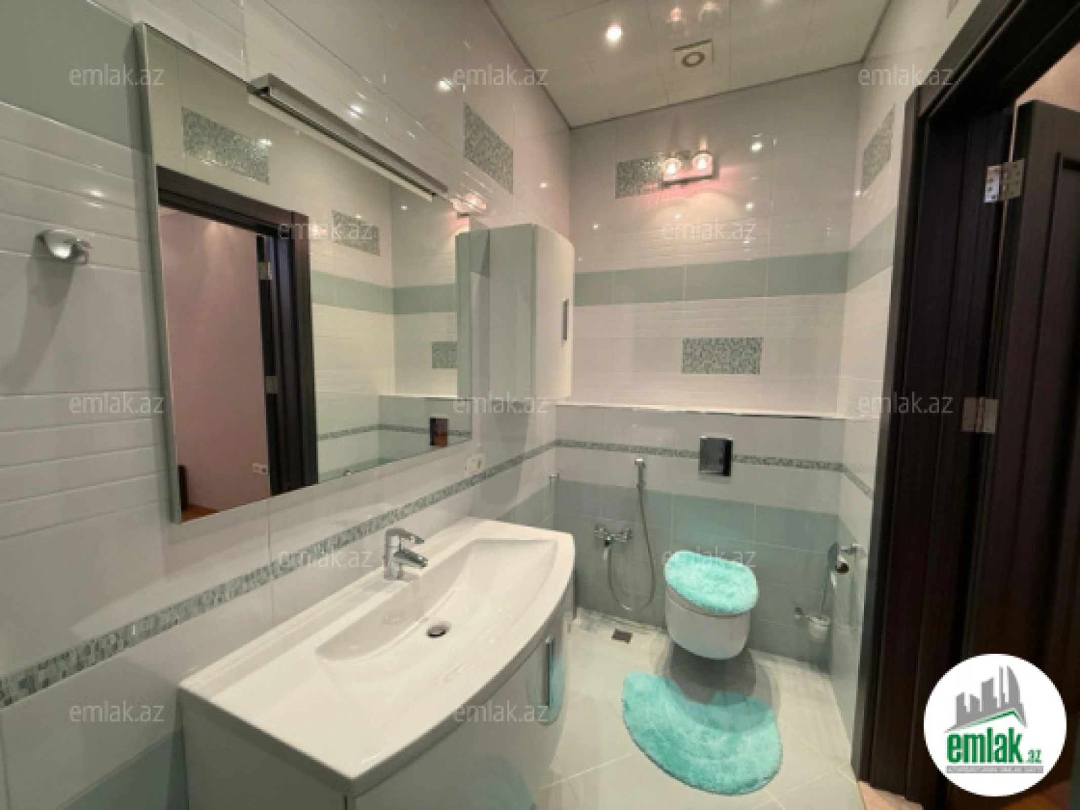 Satılır 4 otaqlı yeni tikili 211 m²