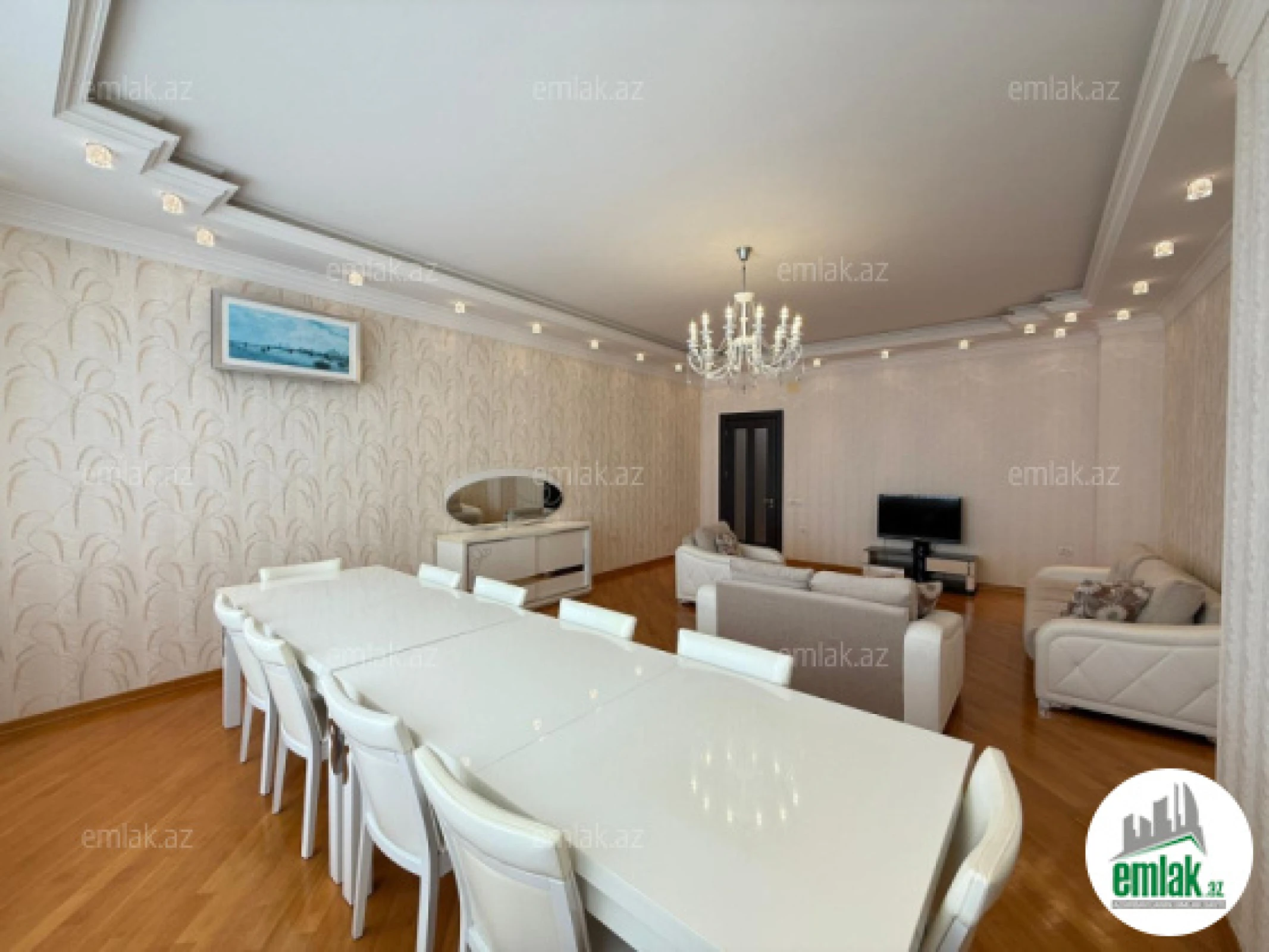 Satılır 4 otaqlı yeni tikili 211 m²