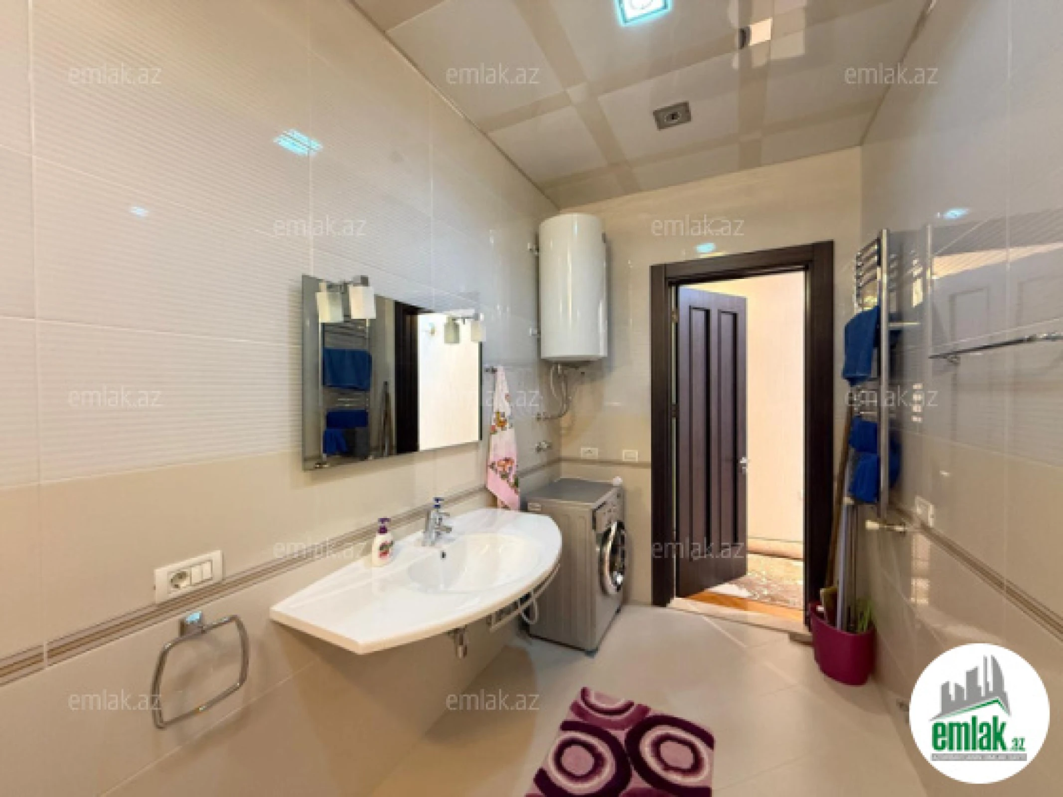 Satılır 4 otaqlı yeni tikili 211 m²