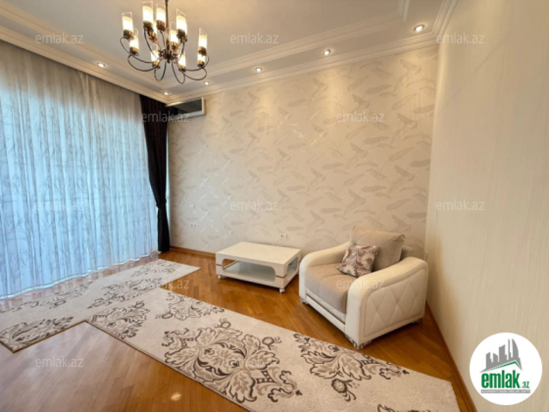 Satılır 4 otaqlı yeni tikili 211 m²
