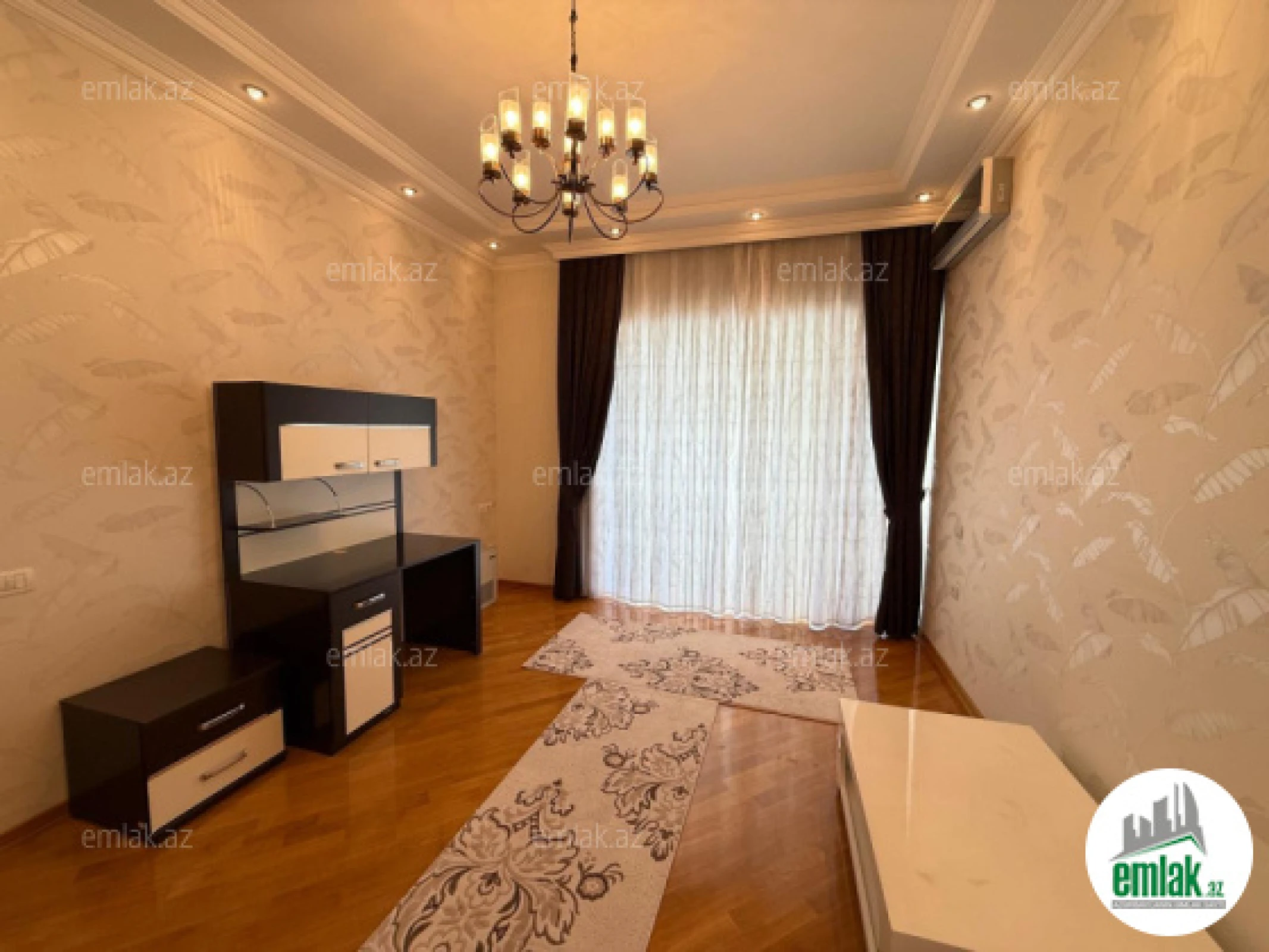 Satılır 4 otaqlı yeni tikili 211 m²