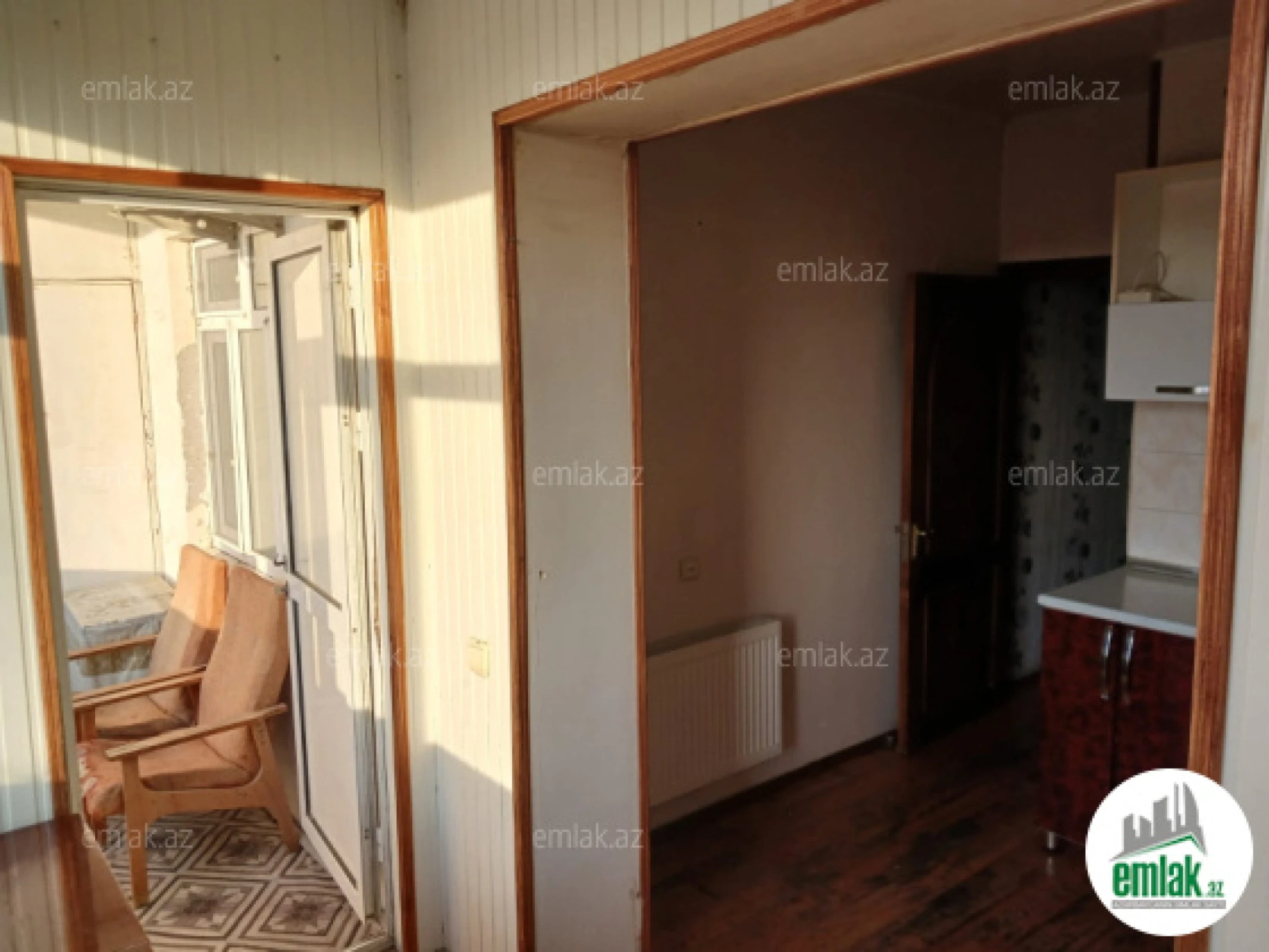 Satılır 3 otaqlı köhnə tikili 80 m²