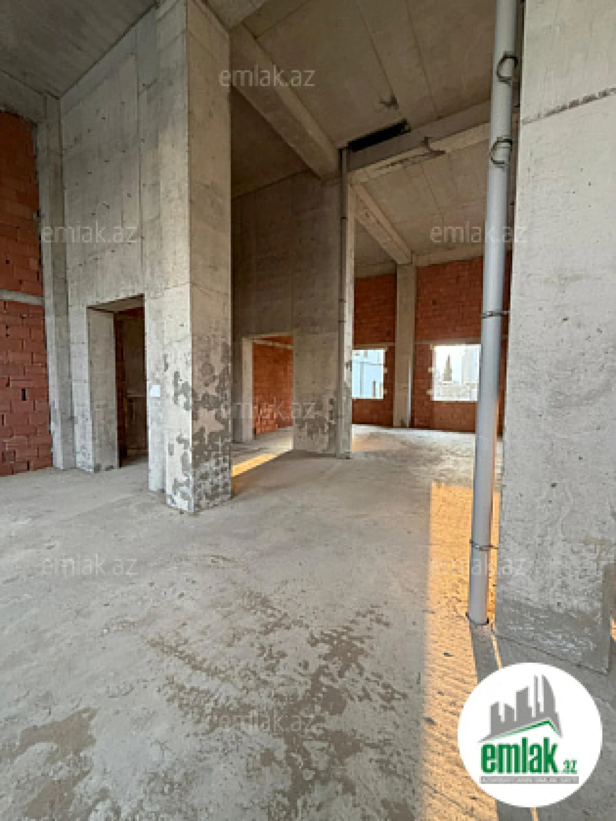 Satılır 2 otaqlı obyekt 78 m²