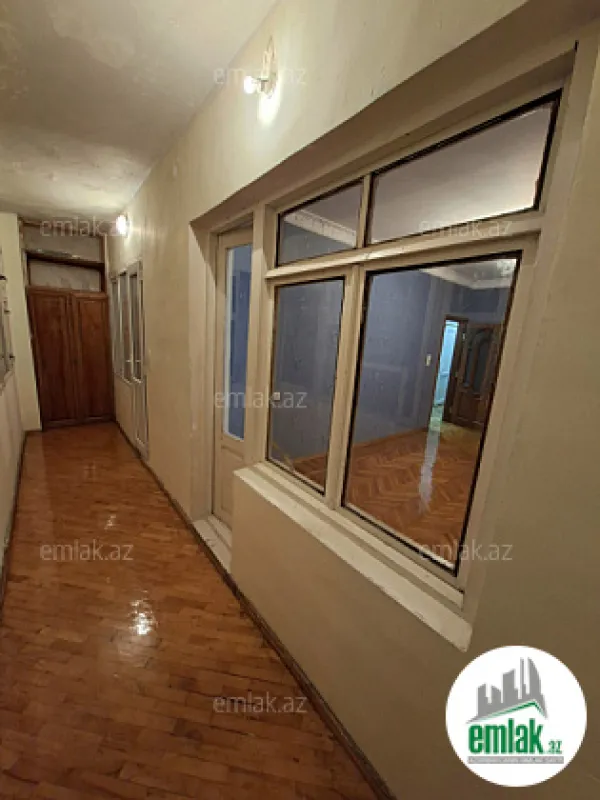 Satılır 3 otaqlı köhnə tikili 90 m²